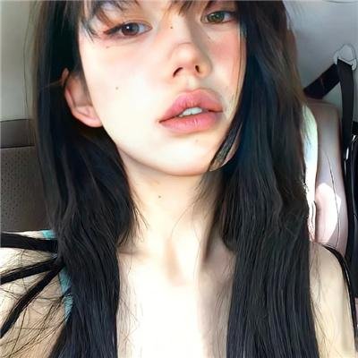 埃莱扎·施莱辛格：战妆